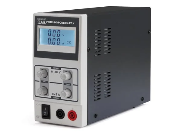 Fonte de Alimenta&ccedil;&atilde;o para Laborat&oacute;rio Dc  0-30 Vdc / 0-5 a M&aacute;x com Visor Lcd - Modelo Comut&aacute;vel
