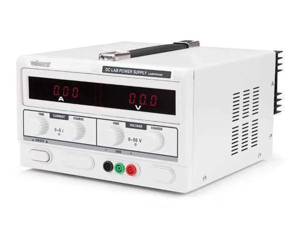 Fonte Alimenta&ccedil;&atilde;o para Laborat&oacute;rio 0-50 Vdc / 05a