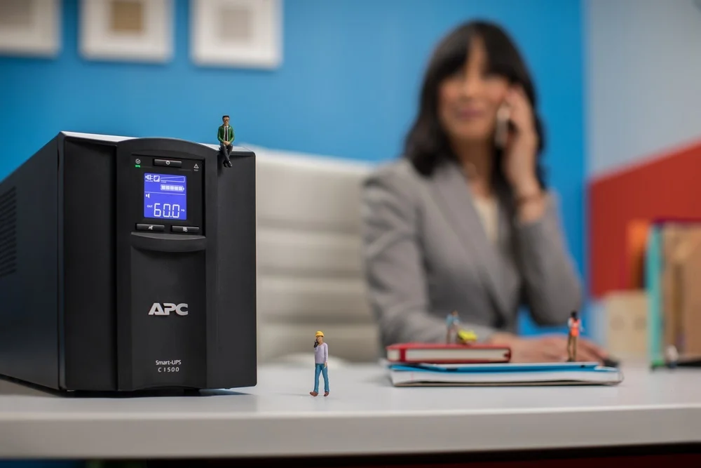 Apc Smart-Ups C 1500va Lcd     Accs