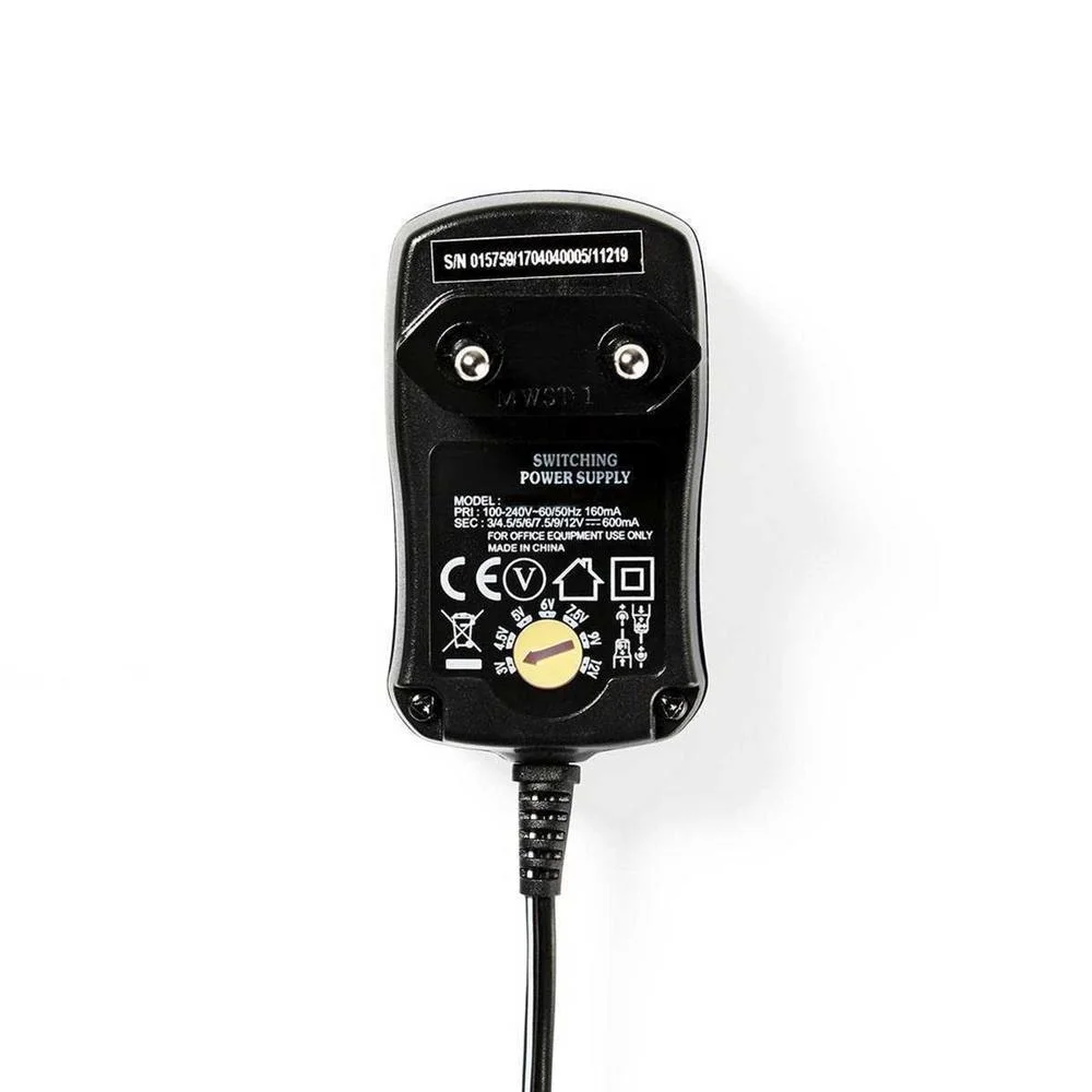 Adaptador de Ca Universal | 3/4,5/5/6/7,5/9/12 V .