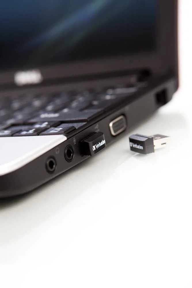 Usb-Stick  16gb Verbatim 2.0 Nano Store'n Stay Retail