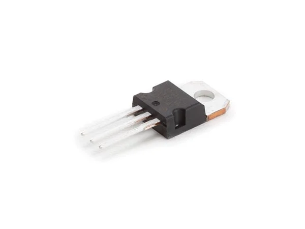 Regulador de Voltaje 1.5a