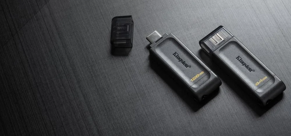Pen Drive Datatraveler 70 64gb Usb-C 3.2 Gen 1 Preto - Kingston