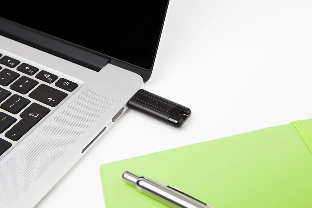 Pen Verbatim 64gb Pinstripe Usb 3.0 Black