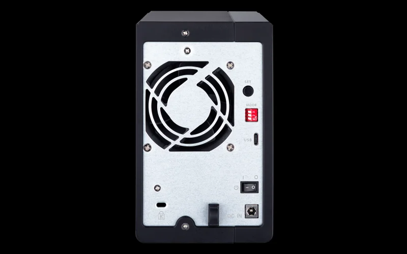 Estrutura de Expans&atilde;o Nas Qnap Tr-002 2 Ba&iacute;as Usb Type-C