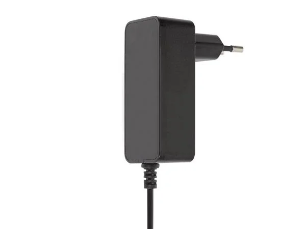 Fonte de Alimenta&ccedil;&atilde;o Universal - 12 Vdc - 3 a - 36 W - Conector 2.1 X 5.5