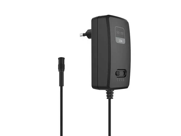 Fuente de Alimentaci&oacute;n Regulable 5 a 12 Vdc 3.5a .