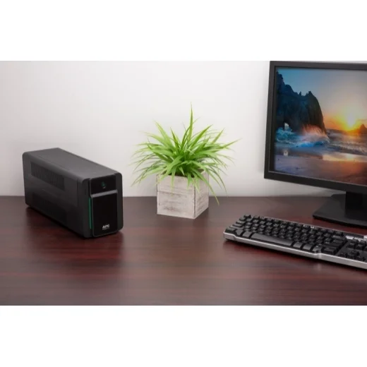 Apc Easy Ups 700va 230v Avr    Accs