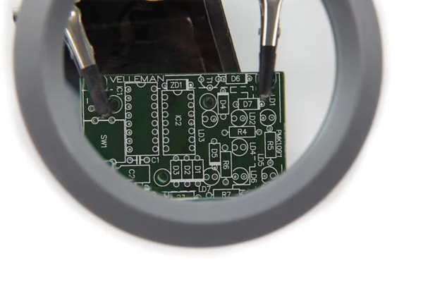 Lupa com Lampada LED C/ Suporte P/ Ferro Soldar