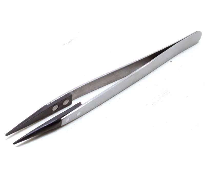 Pin&ccedil;a Anti-Magn&eacute;tica Dissipativa de Est&aacute;tica