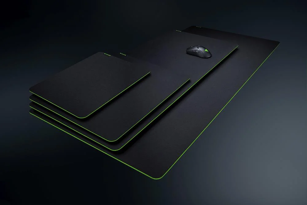 Razer Gigantus V2 - Xxl Negro, Verde Alfombrilla .