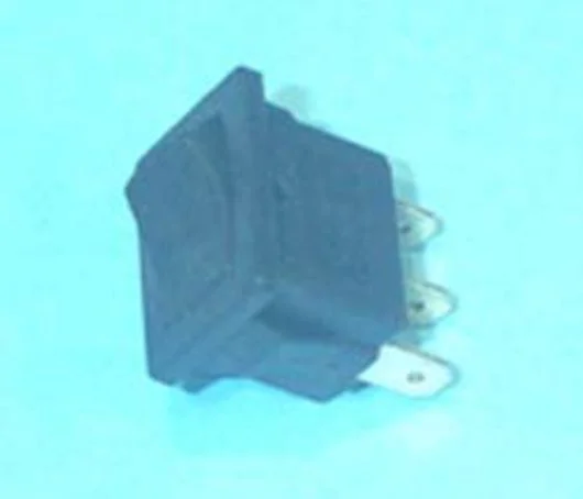 Interruptor Peque&ntilde;o Con 3 Mini Faston