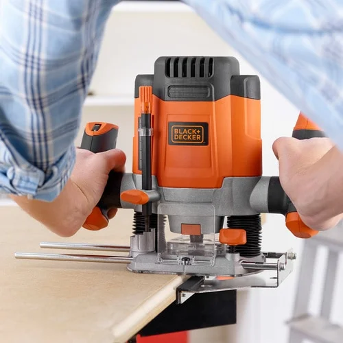 *s.Of* Tupia 1200w  Kw1200eka-Qs Black+Decker