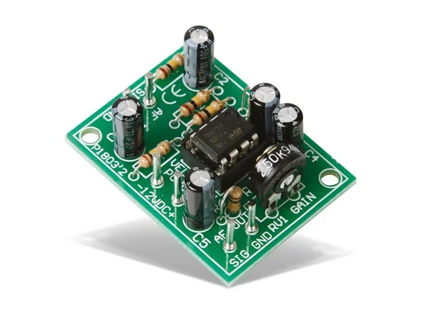 Pr&eacute;-Amplificador Mono Universal