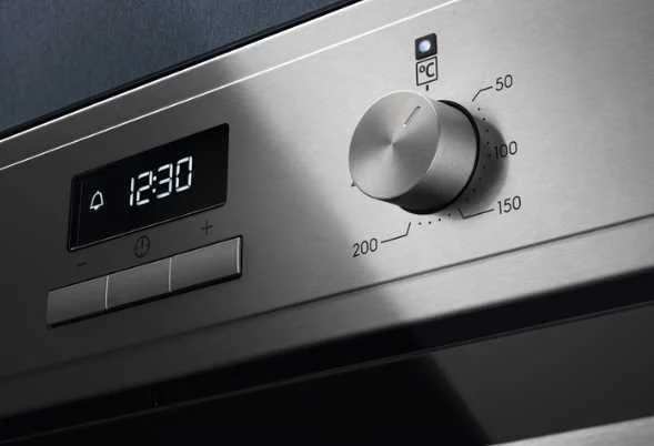 Built-In Oven Series 600 Eof3h50bx Surroundcook W/ Aqua Clean 65l (Inox) - Electrolux