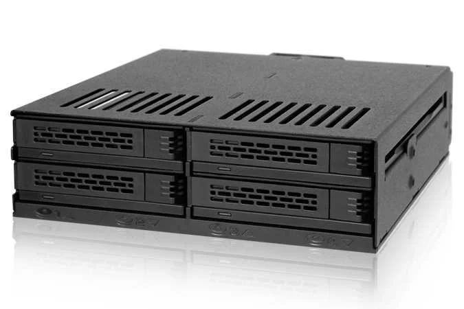 Backplane Icydock 4x6,3cm Satai-Iii/Sas In 1x5,25" Hdd/Ssd