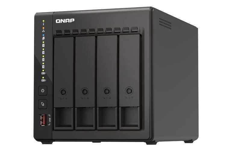 NAS TS-453E 4 Bay Tower Ethernet LAN 8GB QTS Pret.