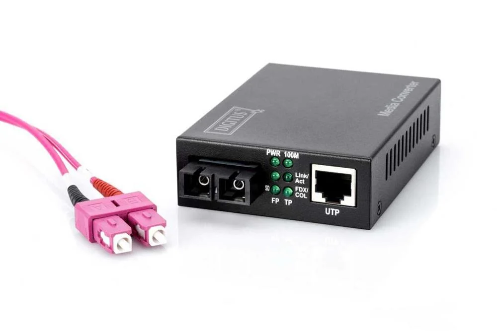 DIGITUS FAST ETHERNET, RJ-45/SC CONVERSOR DE REDE.