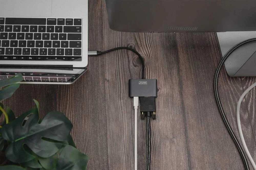 Digitus Da-70825 Adaptador de Cabo de V&iacute;deo 0,2 M.