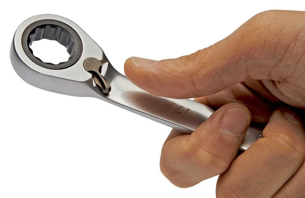 Chave Combinada com Roquete Fixa 12mm 18-12-1 Iri.