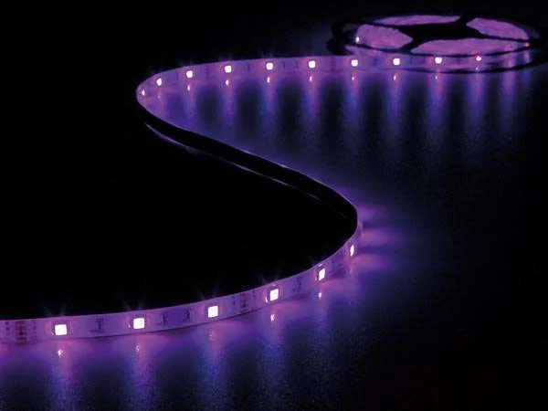 VELLEMAN LEDS19RGB FAIXA DE LUZ LED 5000 MM