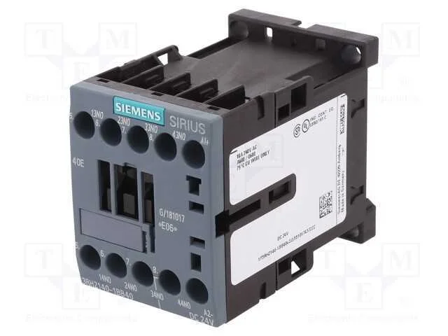 Contator: 4-de polo, NO x4, 24VDC, 10A, no painel.