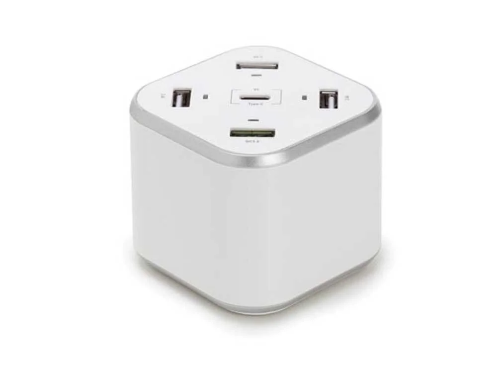 Esta&ccedil;&atilde;o Smart Usb com 3 X Usb + 1 X Carga R&aacute;pida .