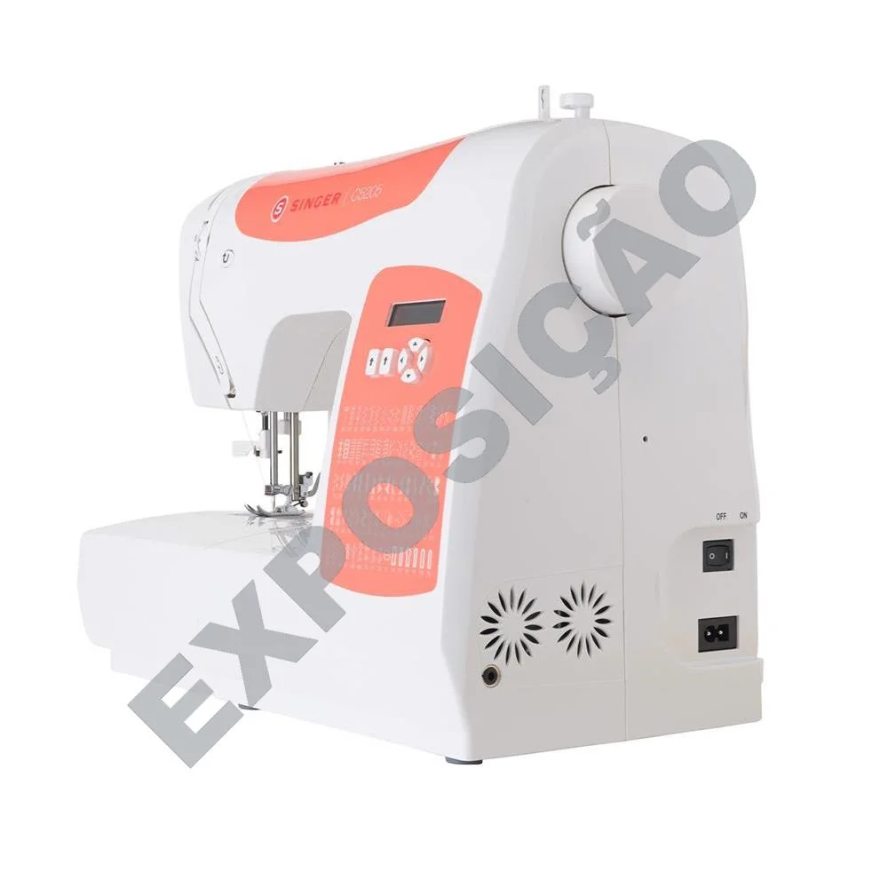 M&aacute;quina de Costura Singer C5205-Cr Exposi&ccedil;&atilde;o