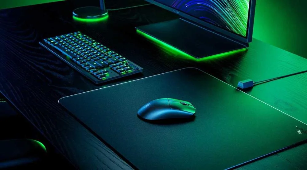 RAZER VIPER V3 HYPERSPEED RATO M&Atilde;O DIREITA RF WIR.