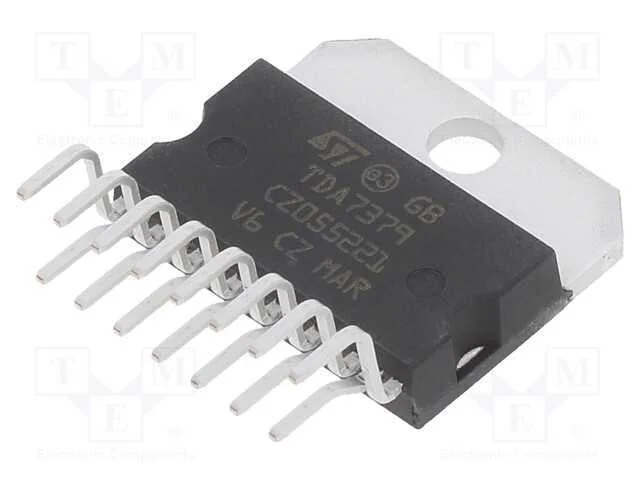 IC: amplificador &aacute;udio, Psai: 38W, stereo, 8&divide;18VD.