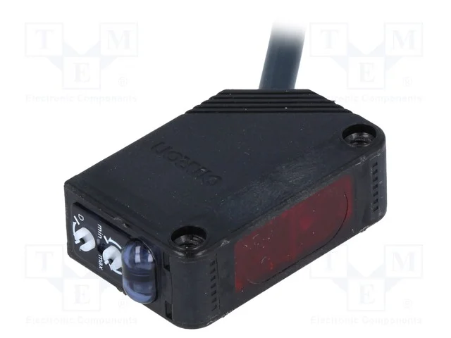 Sensor: Fotoel&eacute;ctrico, Cobertura: 5&divide;100mm, Pnp, Dark-On,Light-On