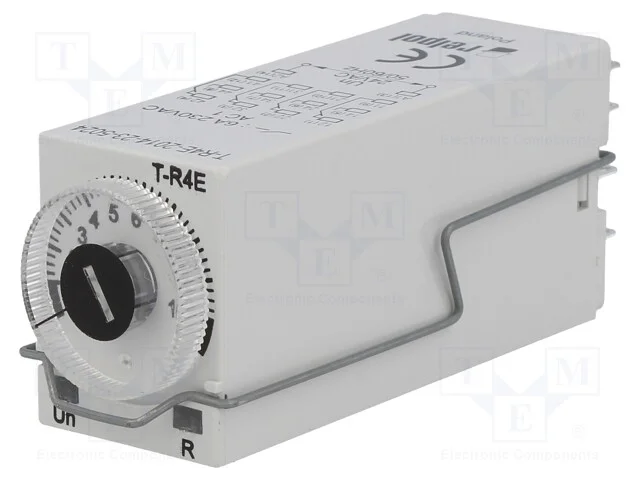 Rel&eacute; temporizado, 0,1s&divide;100h, 4PDT, 250VAC/6A, Ute.