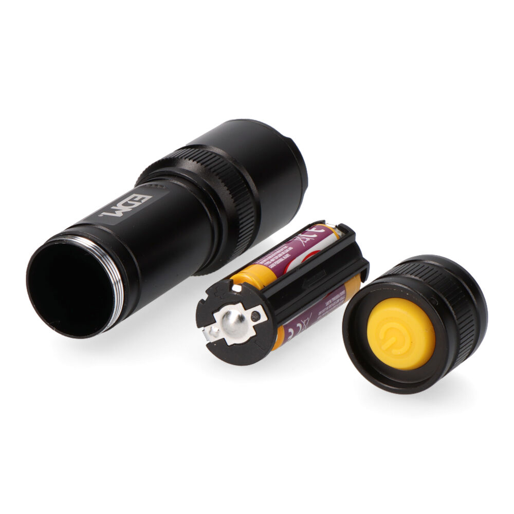 Lanterna Led T&aacute;tica 3W 6000K 150Lm Preto