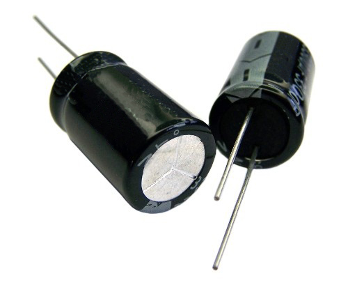 Condensador Eletrolítico 1500µf 6.3v