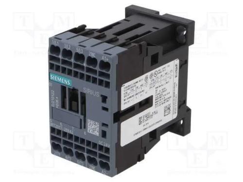 Contator: 3 polos, NO x3, Contatos auxiliares: NC.