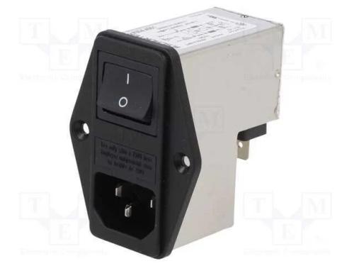 Conector: de alimenta&ccedil;&atilde;o, tomada, macho, 1A, 250V.