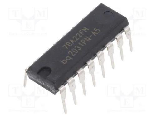 IC: PMIC, controlador de carga das baterias, Isai.