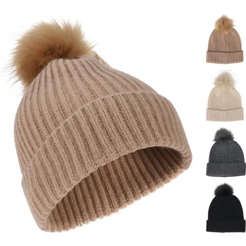 Gorro de malha com pompom, cores sortidas.